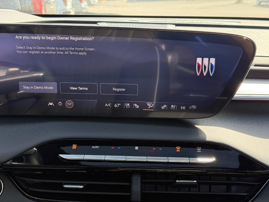 Buick Enclave Vehicle Image 09