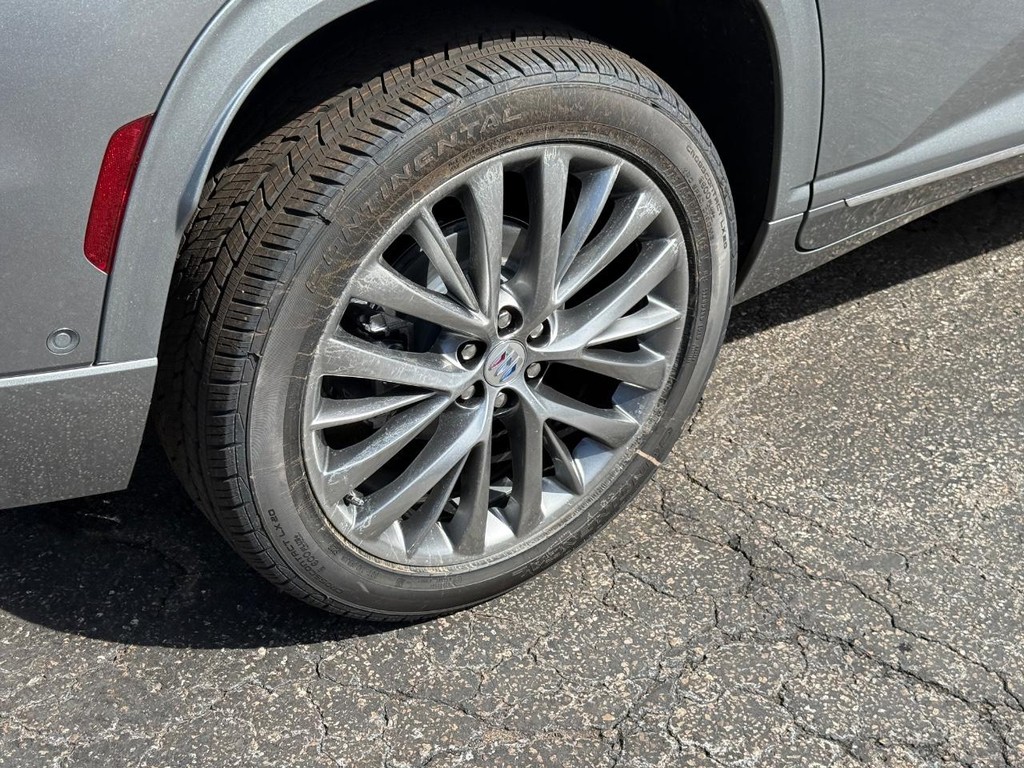 Buick Enclave Vehicle Image 04