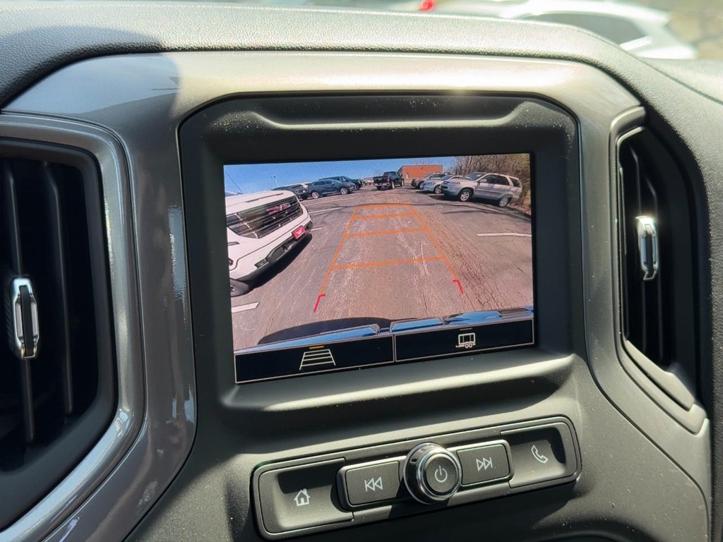 GMC Sierra 1500 Vehicle Image 11