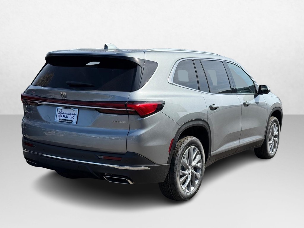 Buick Enclave Vehicle Image 03