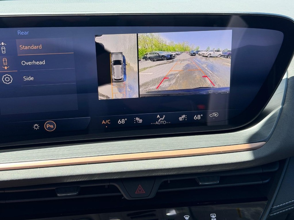 Buick Envision Vehicle Image 14