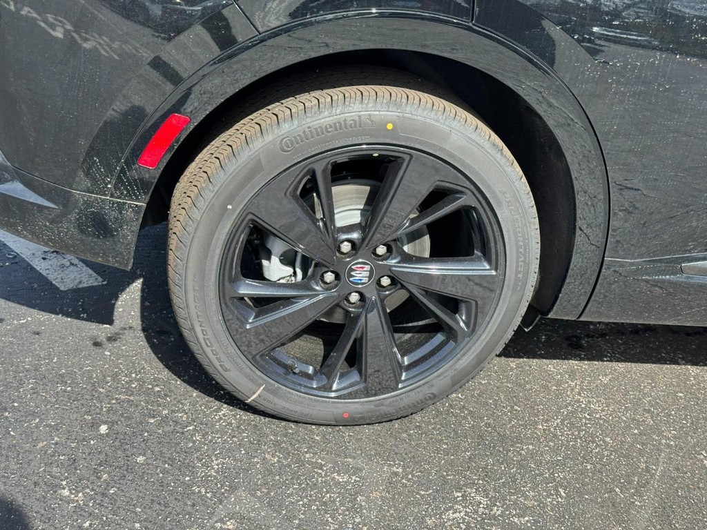 Buick Envision Vehicle Image 04