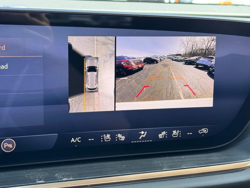 Buick Envision Vehicle Image 14