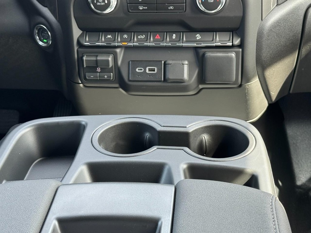 GMC Sierra 1500 Vehicle Image 09