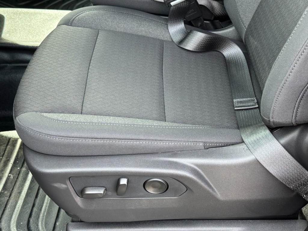 GMC Sierra 1500 Vehicle Image 13