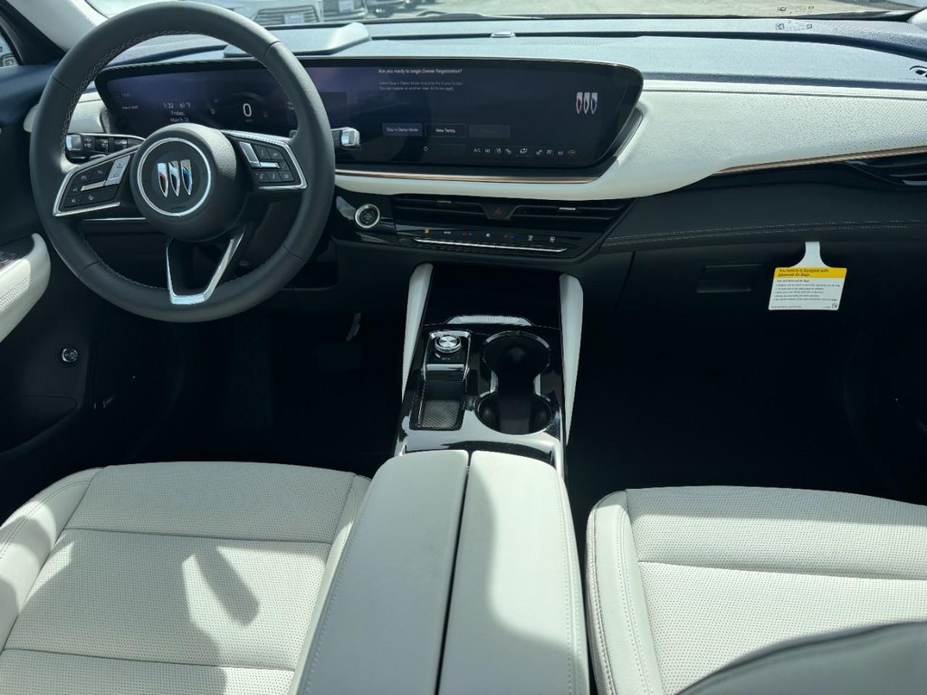 Buick Envision Vehicle Image 06
