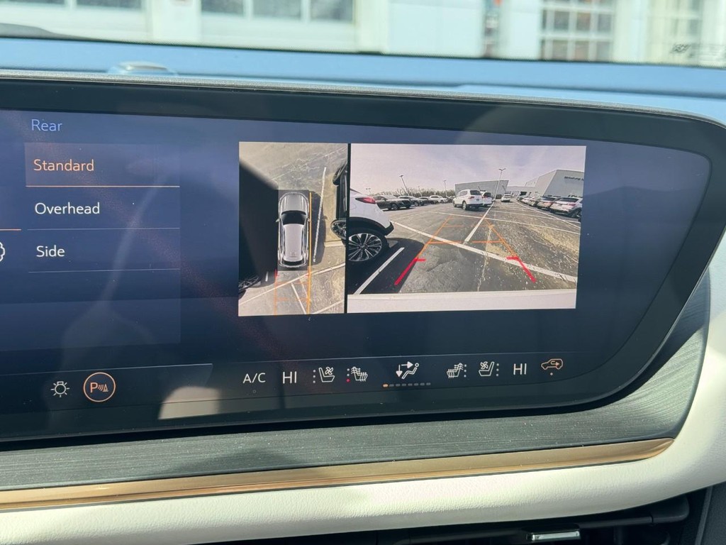 Buick Envision Vehicle Image 13