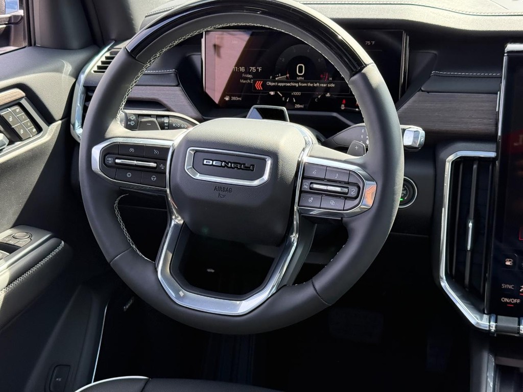 GMC Acadia Vehicle Image 08