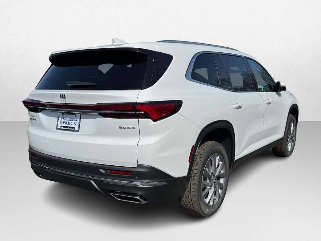 Buick Enclave Vehicle Image 03