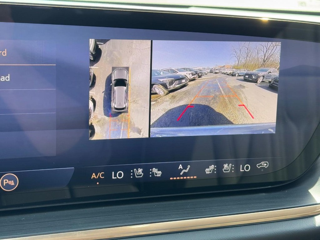 Buick Envision Vehicle Image 14