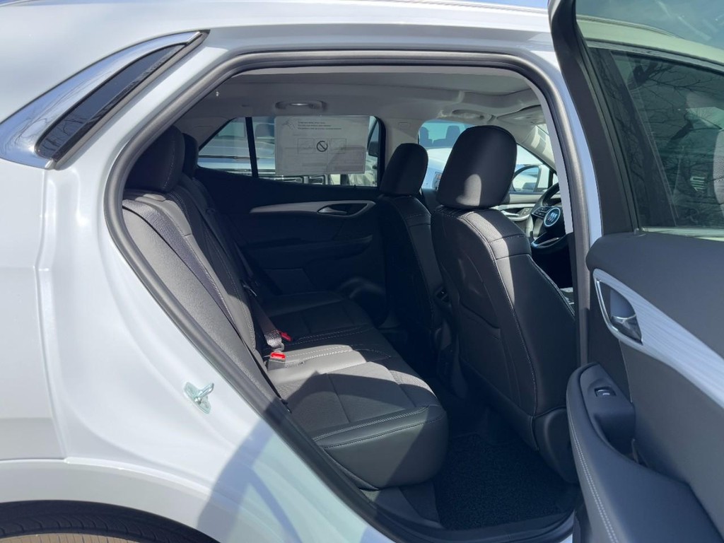 Buick Envision Vehicle Image 05