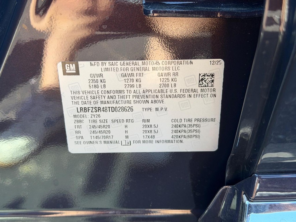 Buick Envision Vehicle Image 18