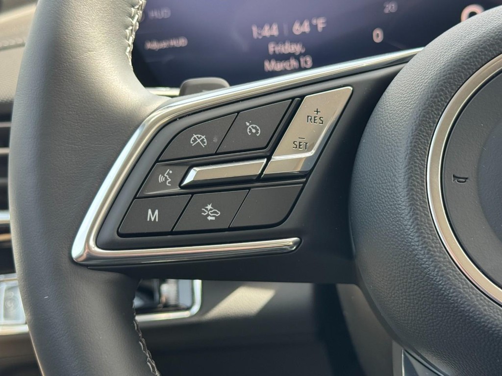 Buick Envision Vehicle Image 10