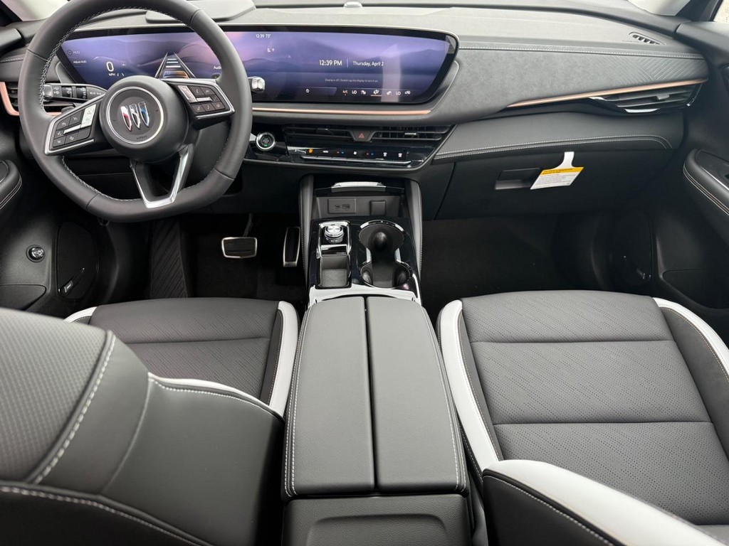 Buick Envision Vehicle Image 06