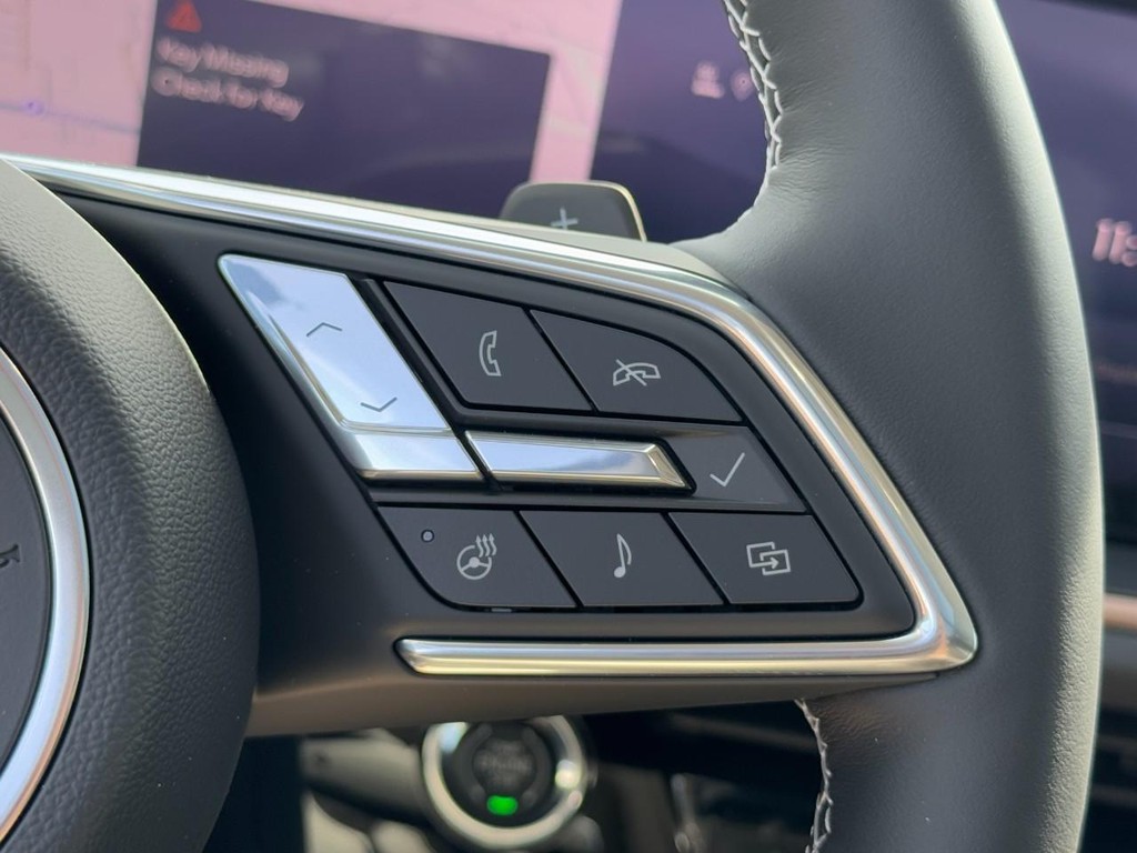 Buick Envision Vehicle Image 12