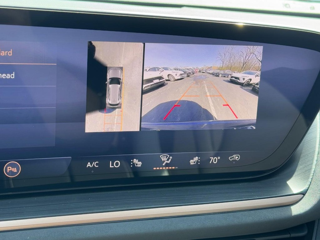 Buick Envision Vehicle Image 14