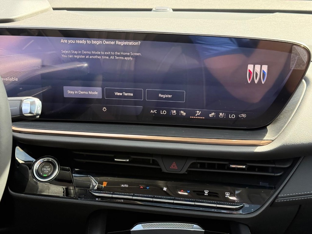 Buick Envision Vehicle Image 08