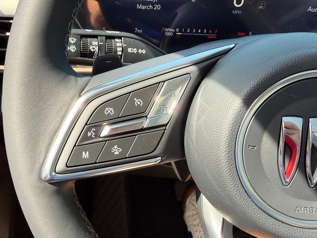 Buick Envision Vehicle Image 13