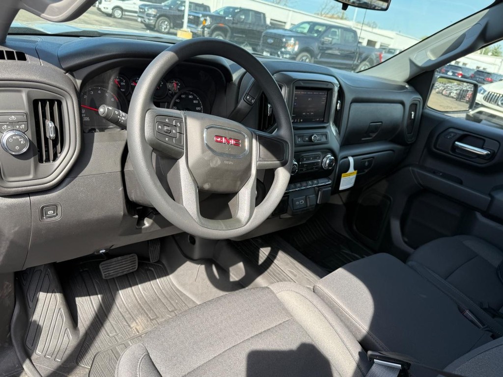 GMC Sierra 1500 Vehicle Image 06