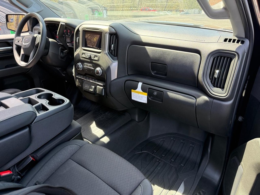 GMC Sierra 1500 Vehicle Image 05