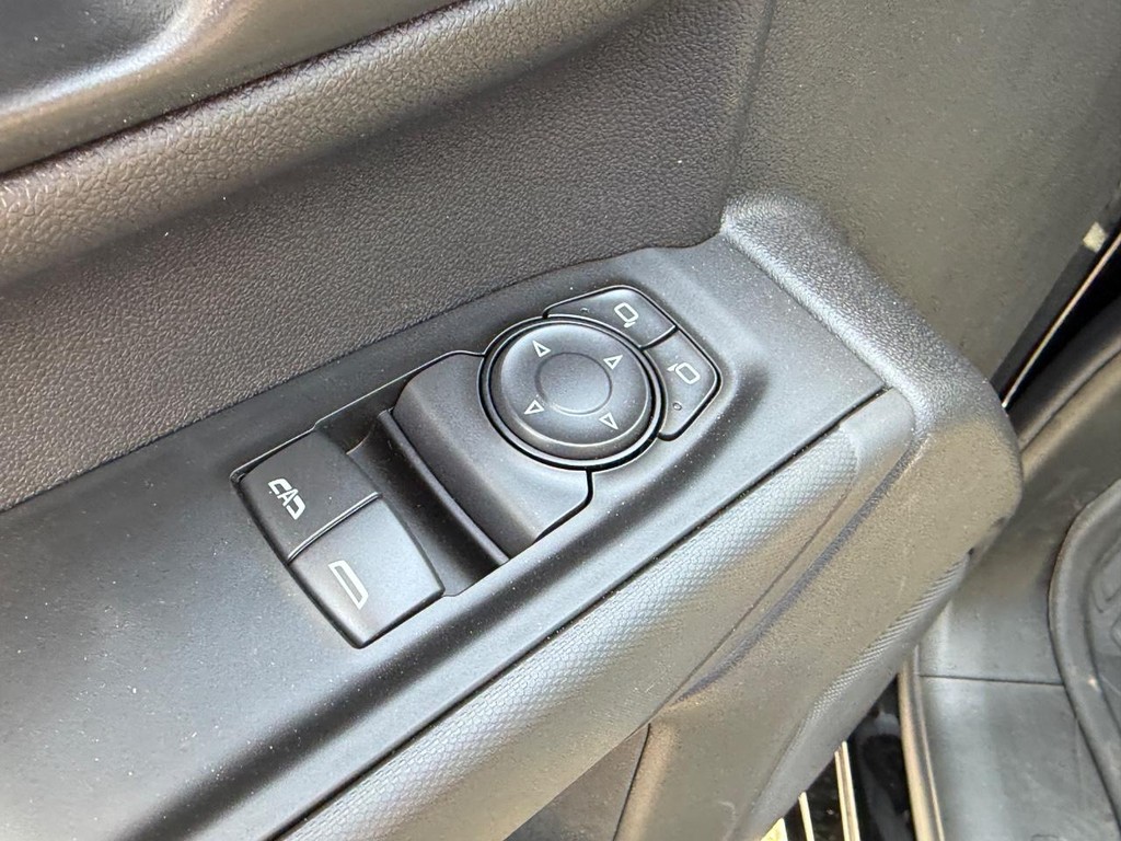 GMC Sierra 1500 Vehicle Image 07