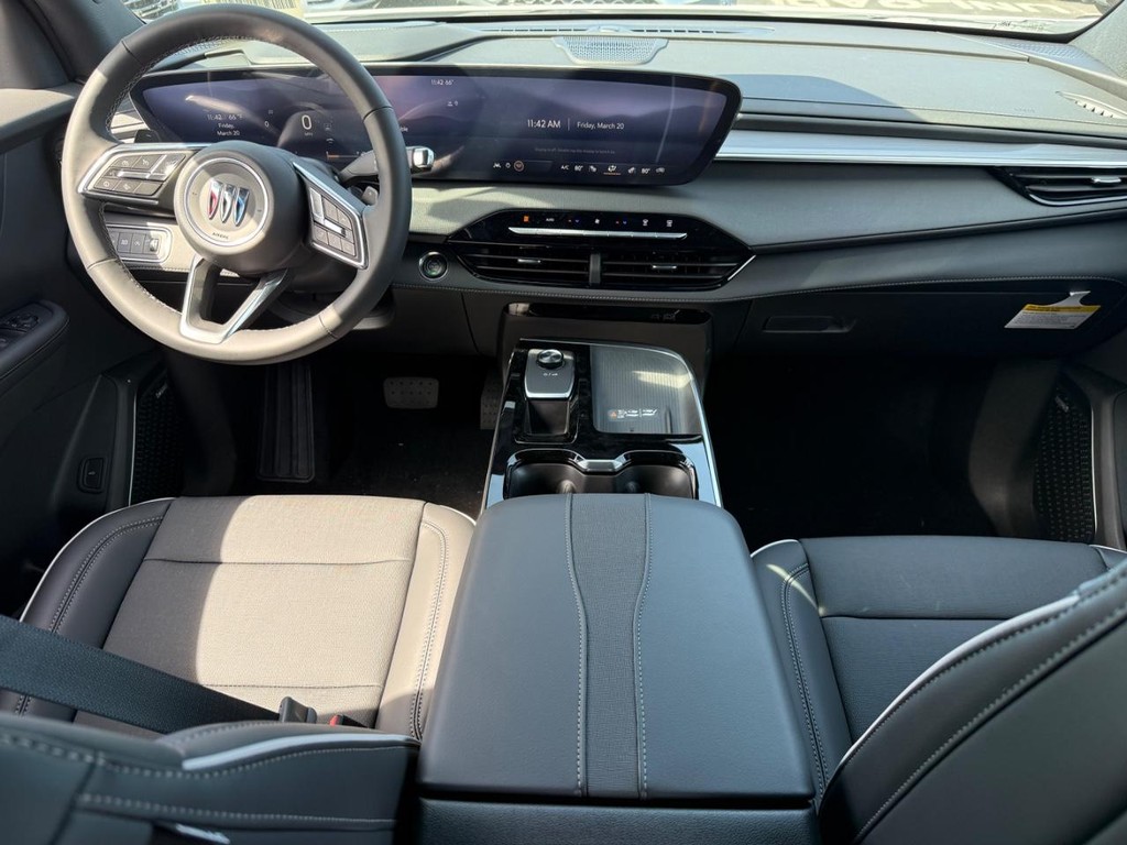 Buick Enclave Vehicle Image 06