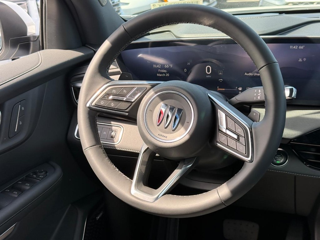Buick Enclave Vehicle Image 07