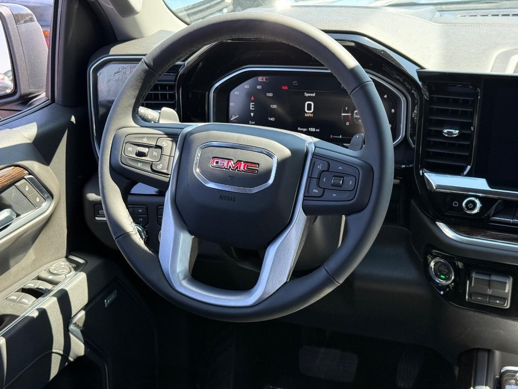 GMC Sierra 1500 Vehicle Image 09