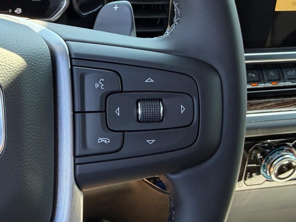 GMC Sierra 1500 Vehicle Image 15