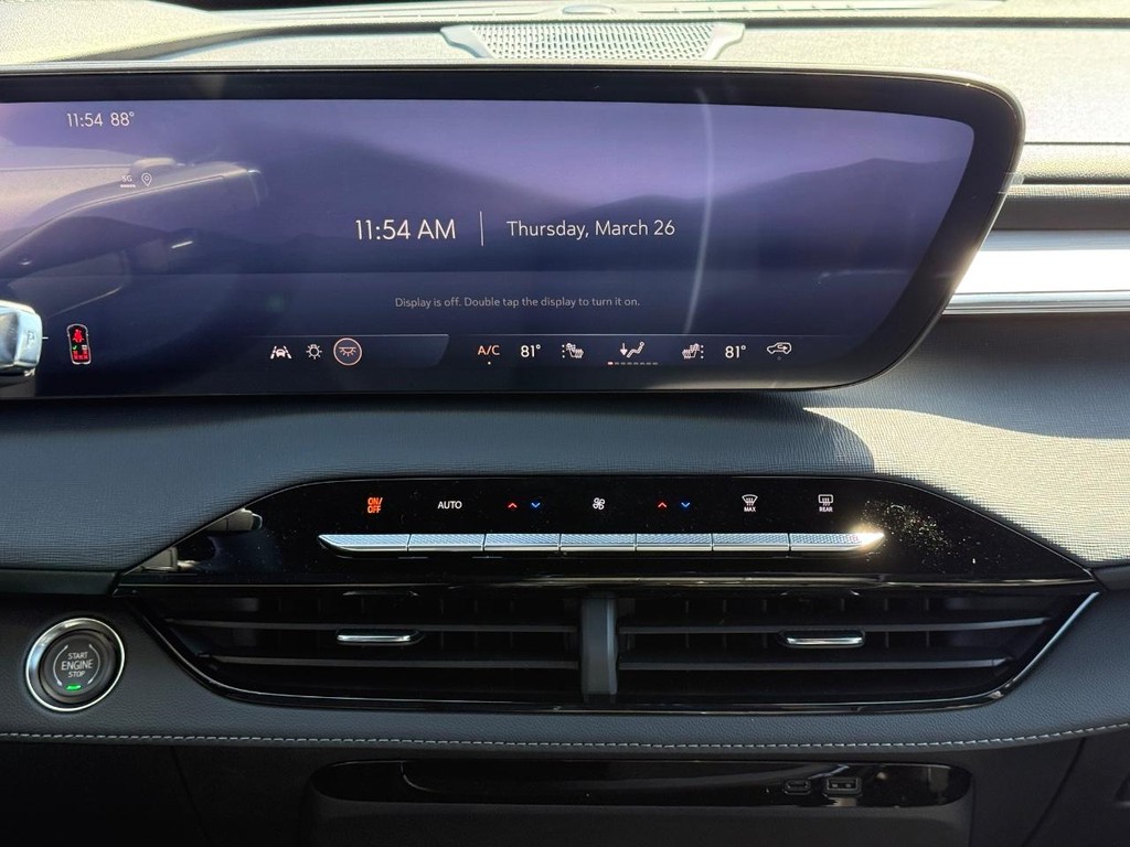 Buick Enclave Vehicle Image 09