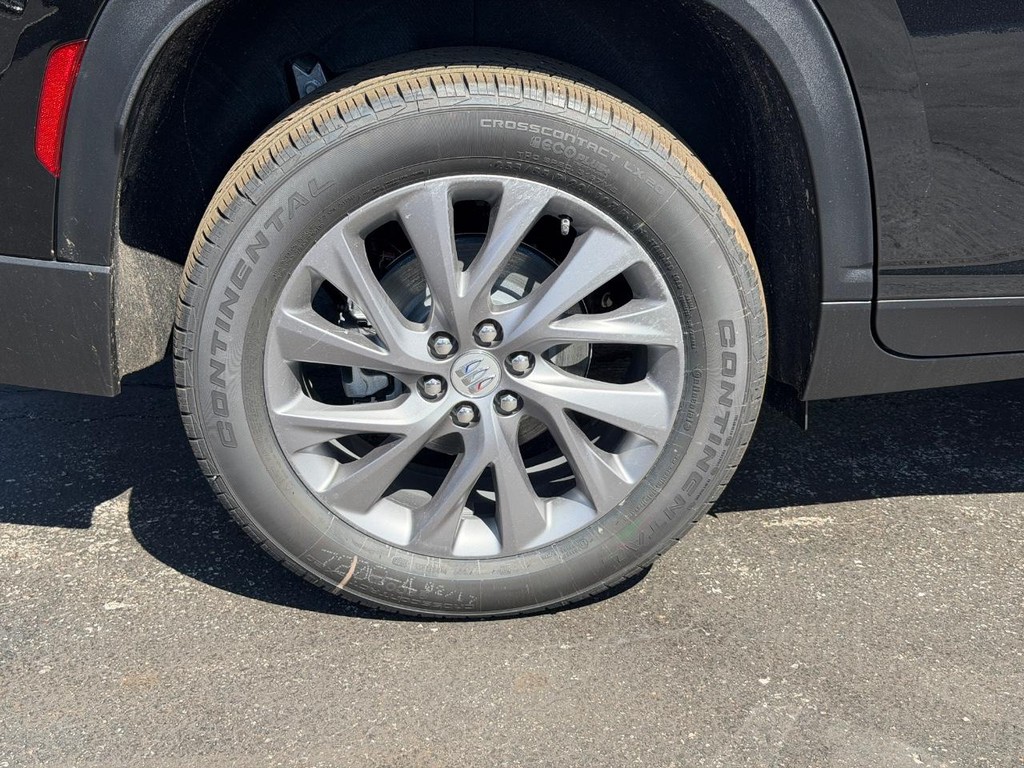 Buick Enclave Vehicle Image 04