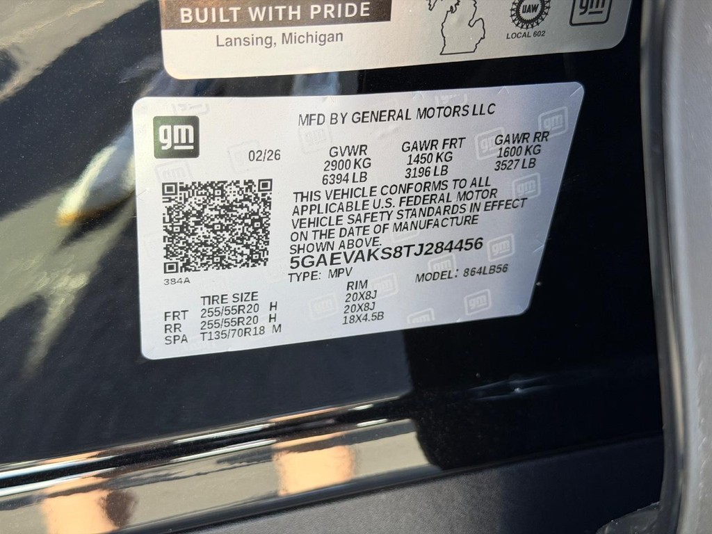 Buick Enclave Vehicle Image 17