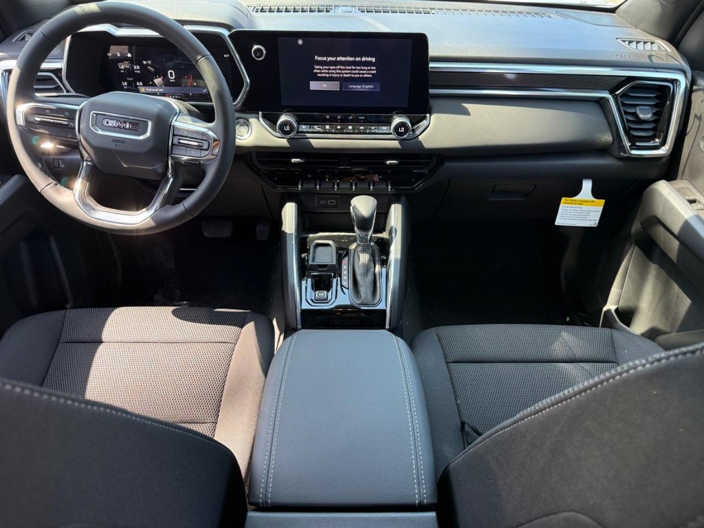 GMC Canyon Vehicle Image 07