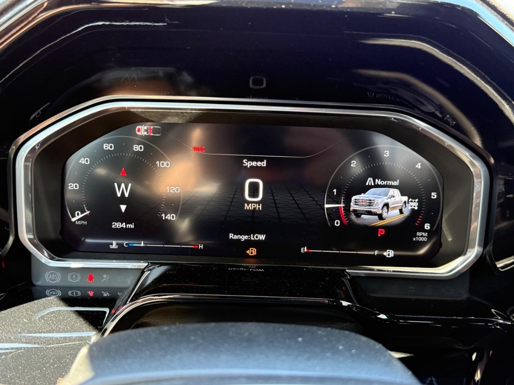 GMC Sierra 1500 Vehicle Image 16