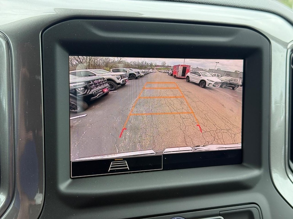 GMC Sierra 1500 Vehicle Image 14