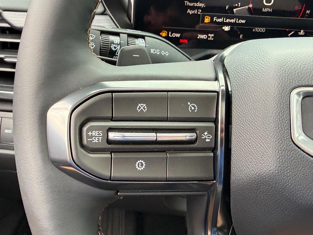 GMC Acadia Vehicle Image 16