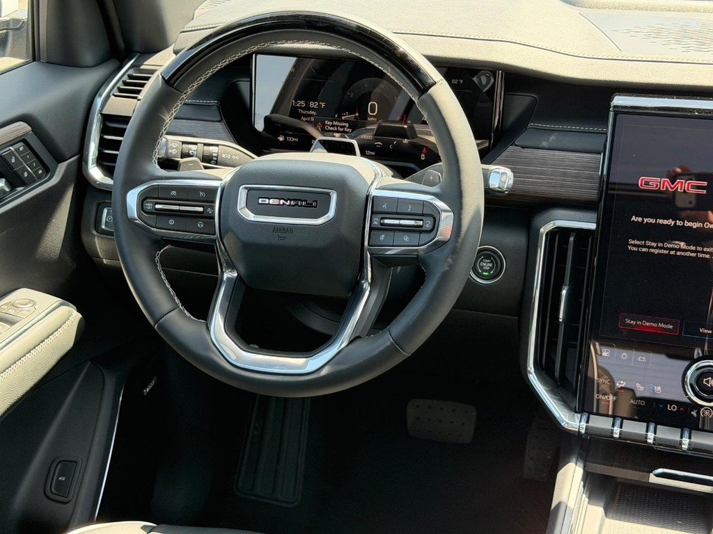 GMC Acadia Vehicle Image 07