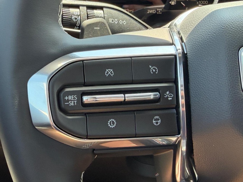 GMC Acadia Vehicle Image 14