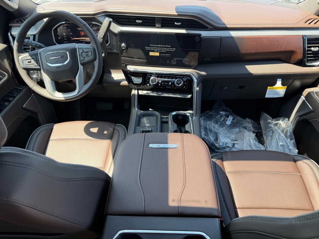 GMC Sierra 2500HD Vehicle Image 05