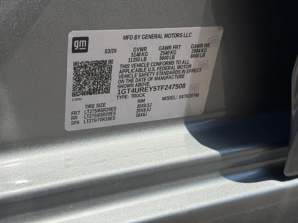 GMC Sierra 2500HD Vehicle Image 17