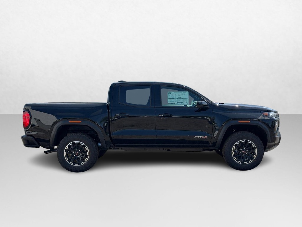GMC Canyon Vehicle Image 02