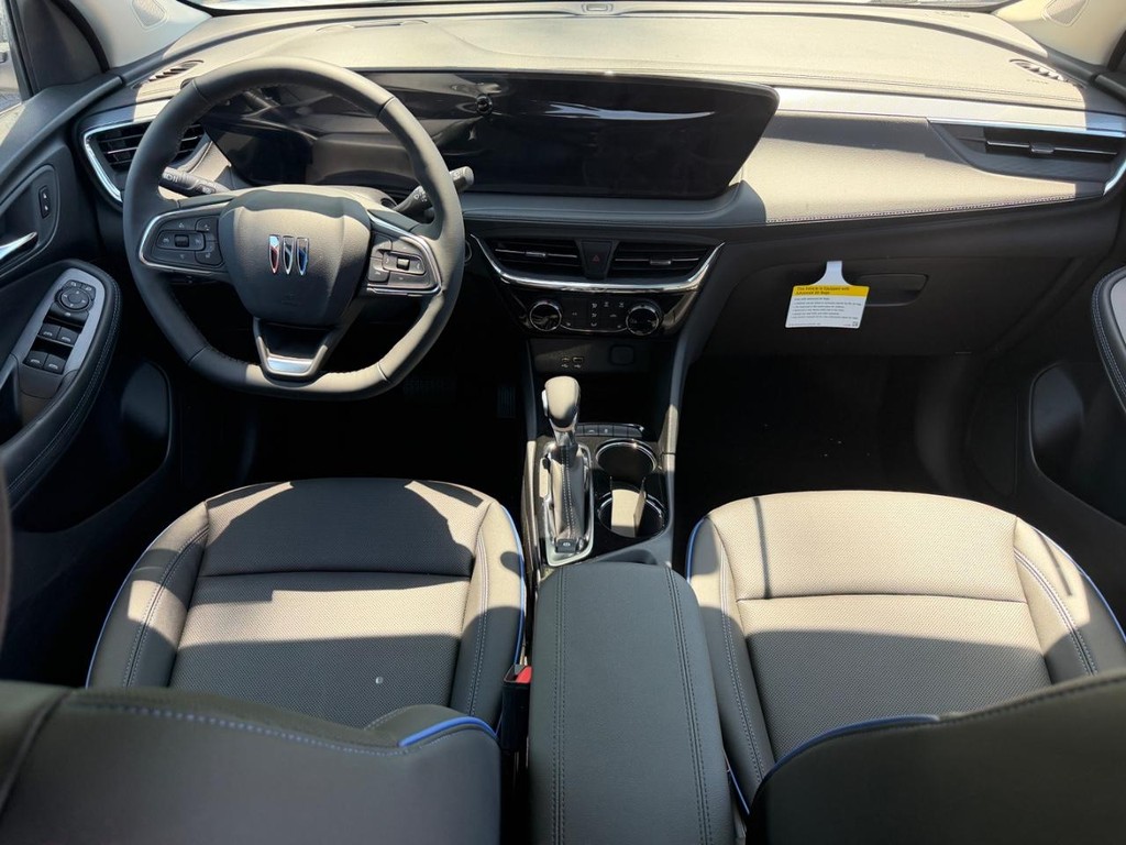 Buick Encore GX Vehicle Image 04