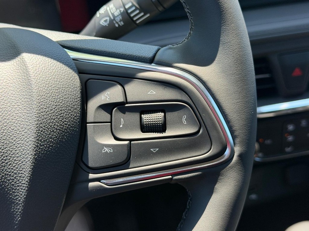 Buick Encore GX Vehicle Image 10