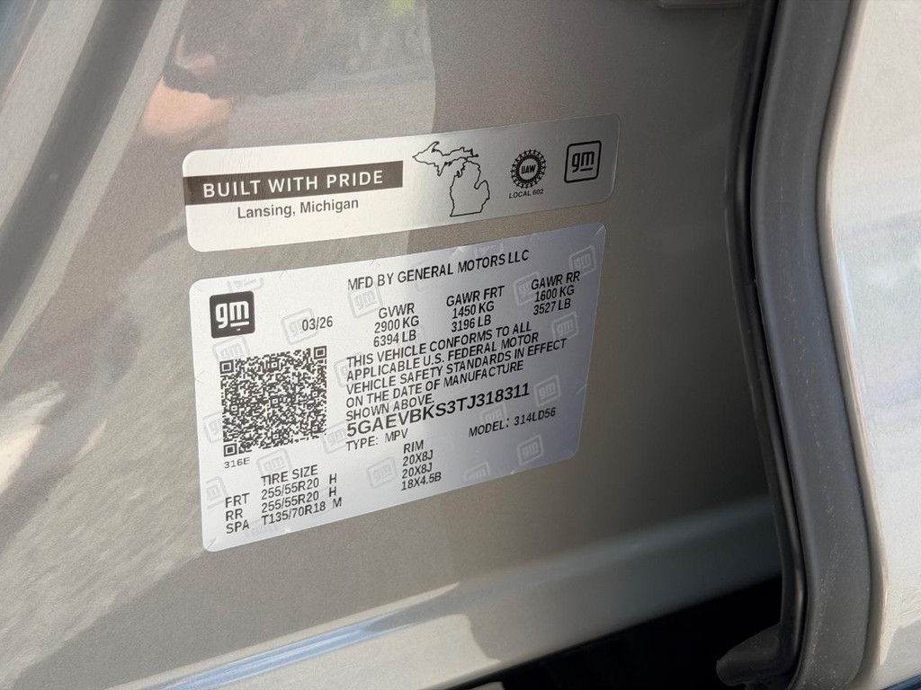 Buick Enclave Vehicle Image 19