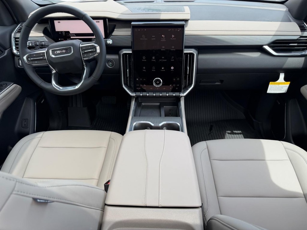 GMC Acadia Vehicle Image 06