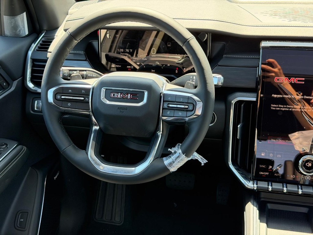 GMC Acadia Vehicle Image 07