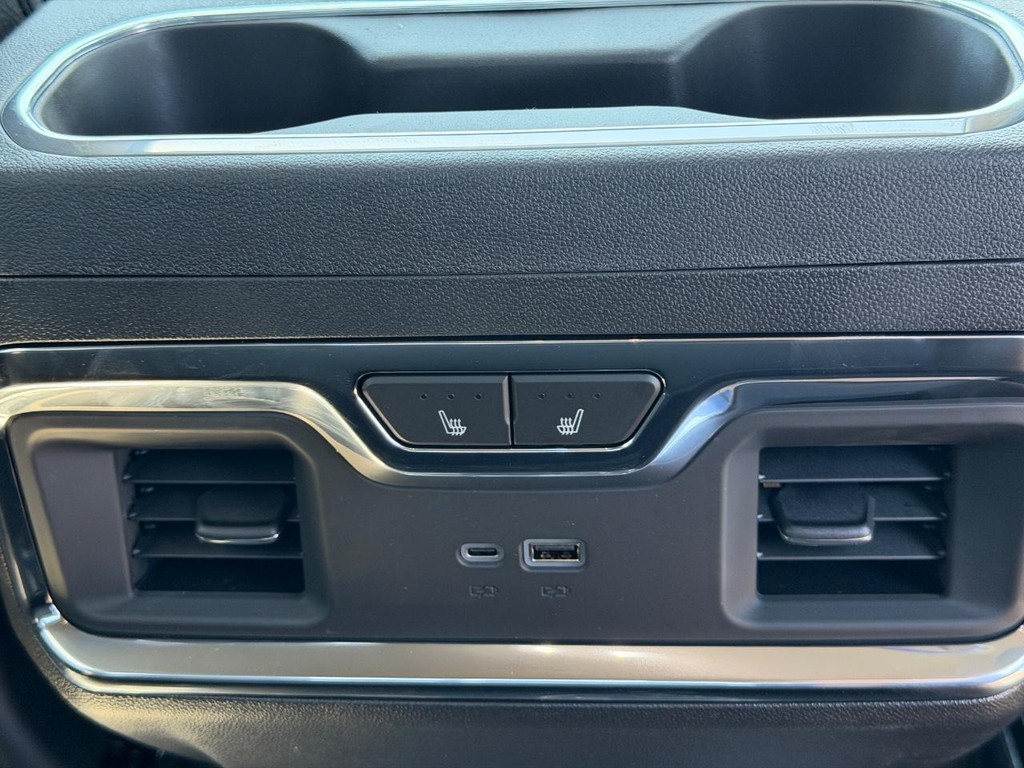 GMC Sierra 1500 Vehicle Image 09