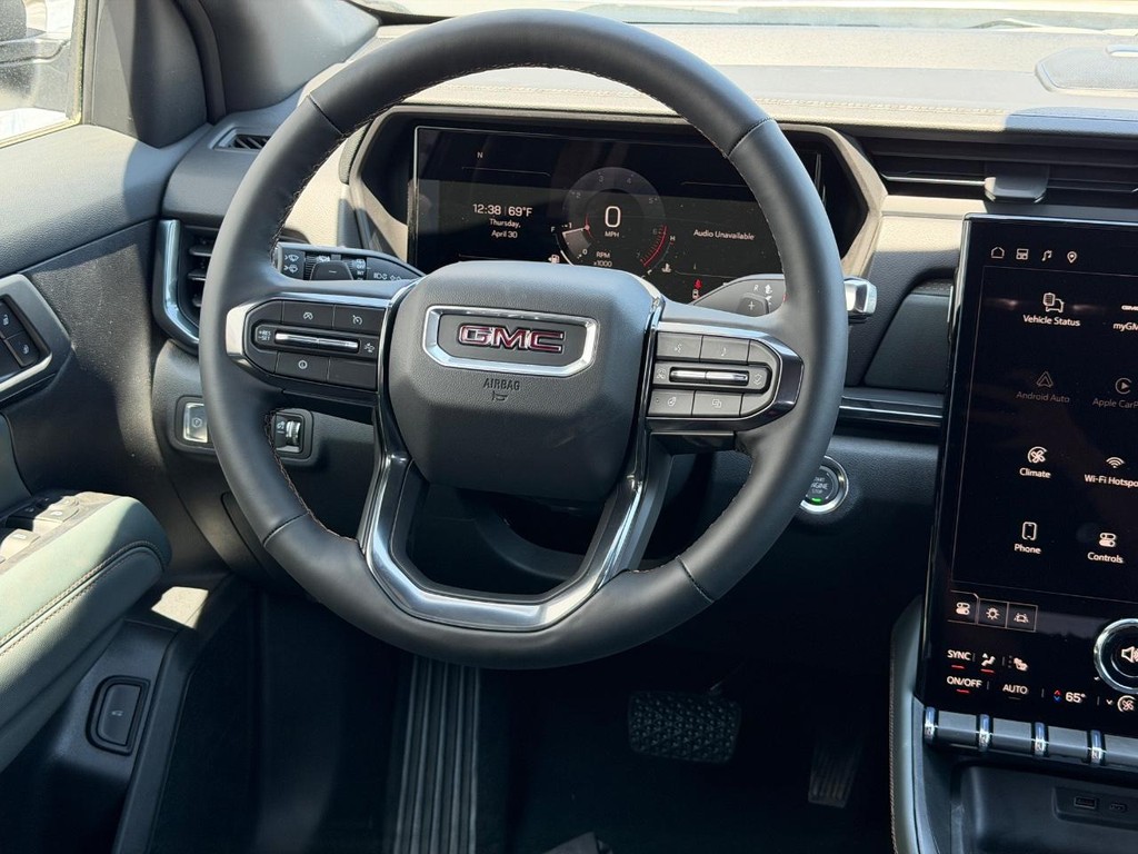 GMC Terrain Vehicle Image 06
