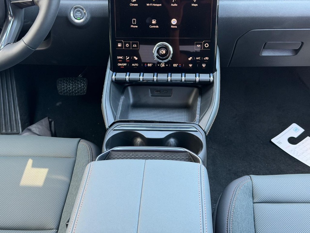 GMC Terrain Vehicle Image 08