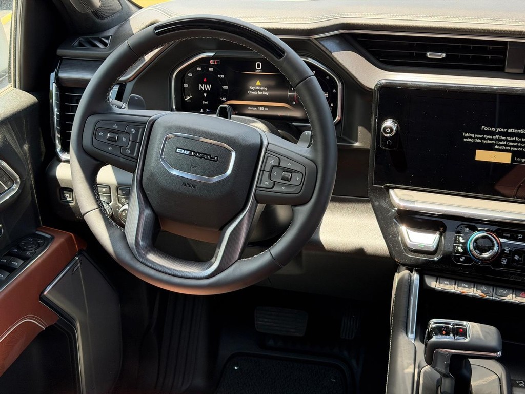 GMC Sierra 1500 Vehicle Image 06